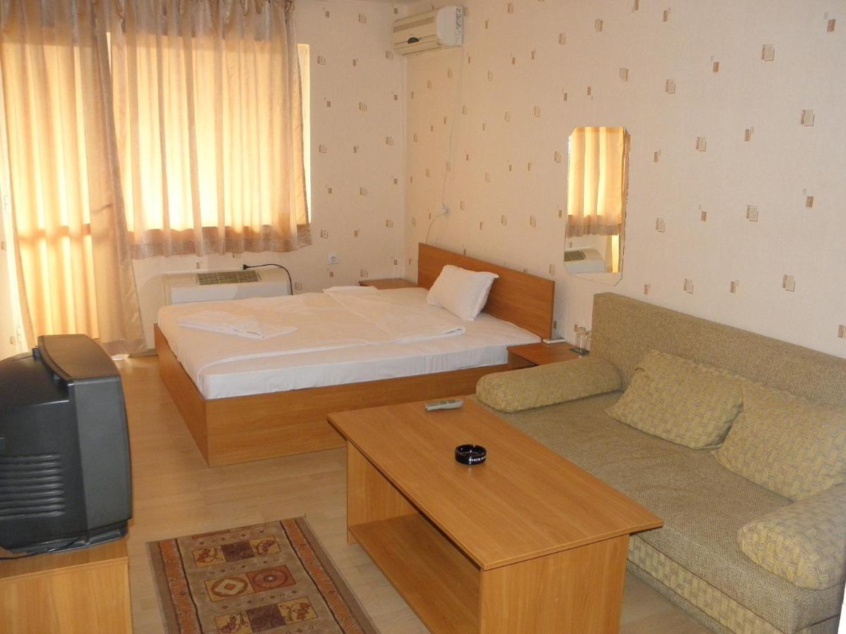 Hotel Pilevski Благоэвгард Номер фото